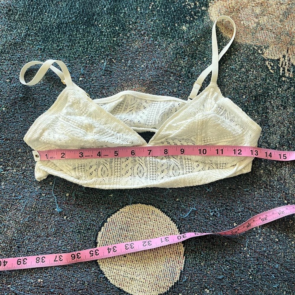 Aerie White Lace Bralette Wireless Women’s Large Soft Stretch Lined Crop Top Y2K - Picture 12 of 14